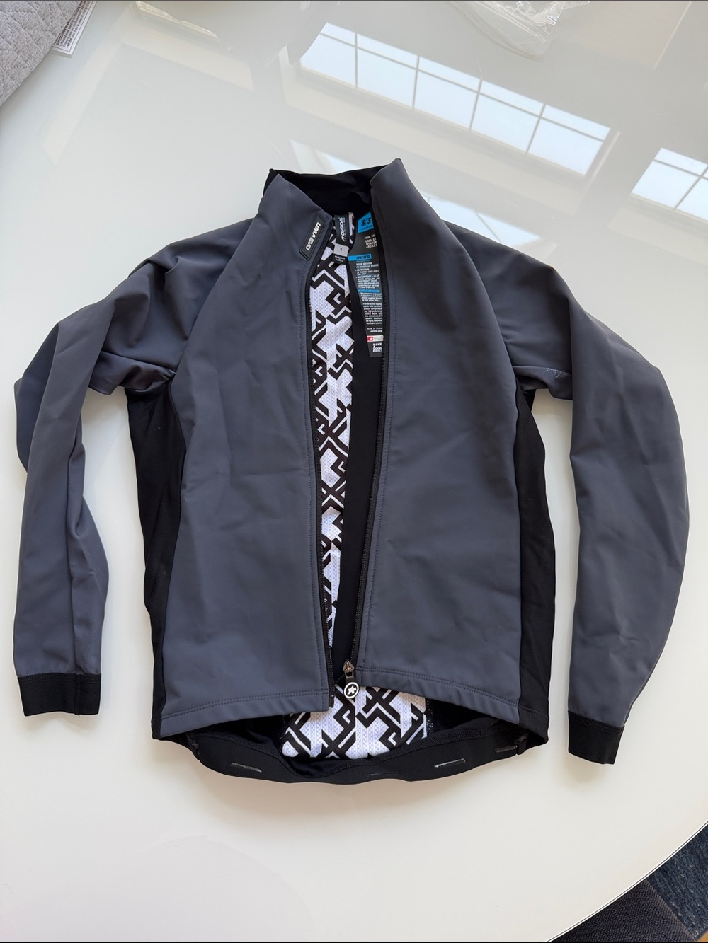 ASSOS Women’s UMA GT Winter Cycling Jacket